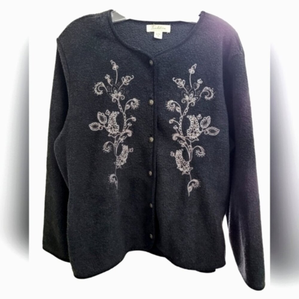 VINTAGE Tradition Embroidered Buttoned Sweater Cardigan Size XL